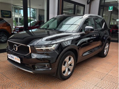 Volvo XC40 2.0 D3 Geartronic Momentum